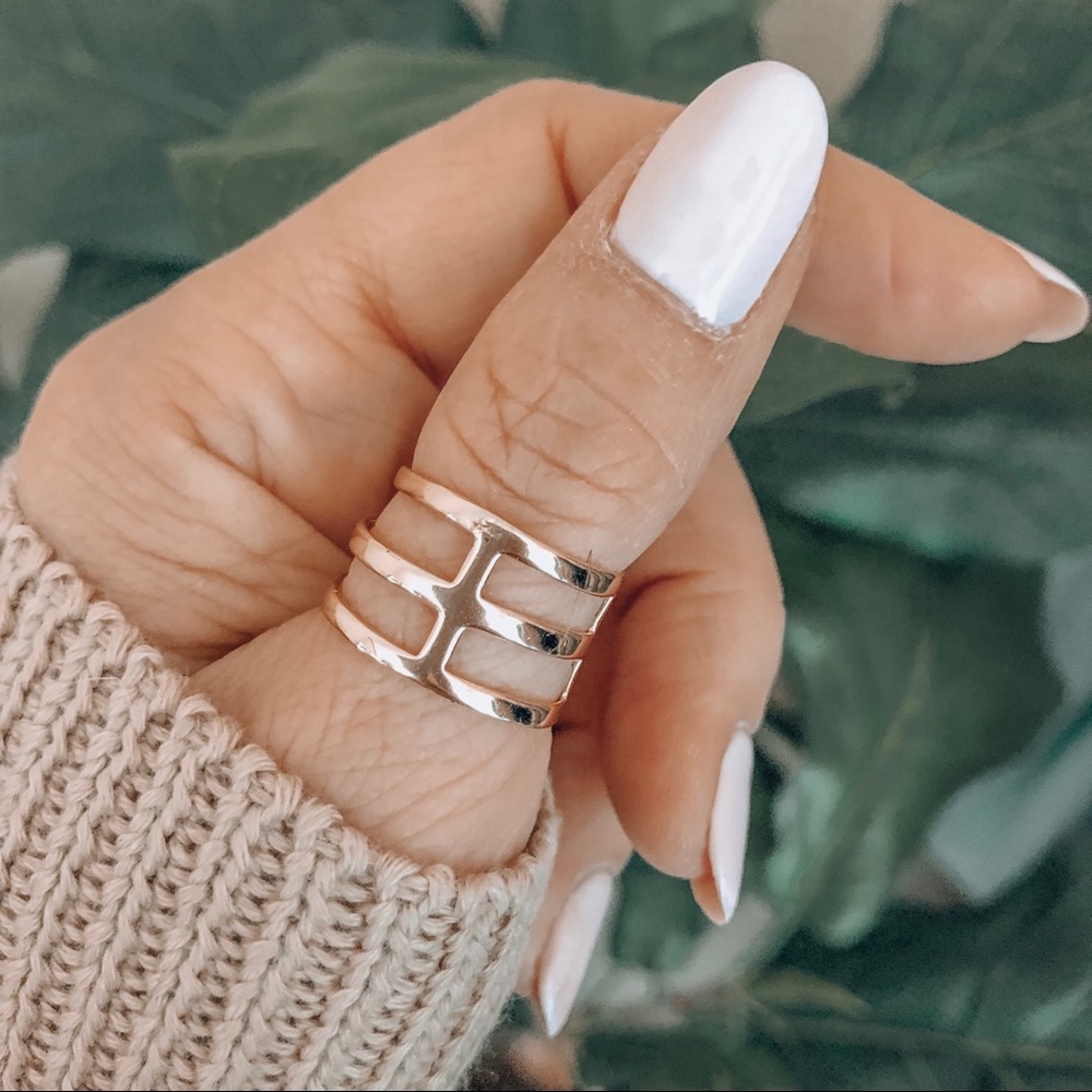 Shashi Zoey Cage Ring Multi